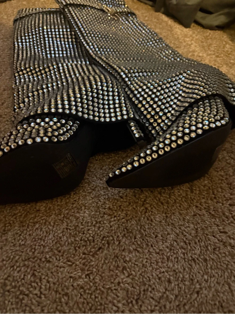 Studded Hemlot Boots - Black Size9 - Picture 3 of 3